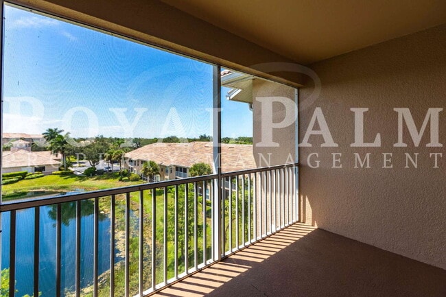 Building Photo - Swipe Right on This Estero 2-Bedroom Condo — Elevator Access + $500 Off If You Apply Before FEB 13!