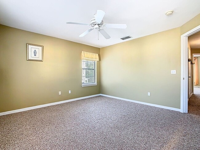 Building Photo - 2 Bedroom 2 Bathroom Townhome is Siena at ...