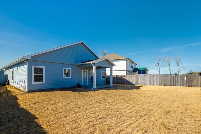 Building Photo - 32422 Clouser Crawdad Ct