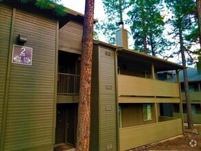 Building Photo - Upgraded West-Flagstaff Condo in the Arbor...