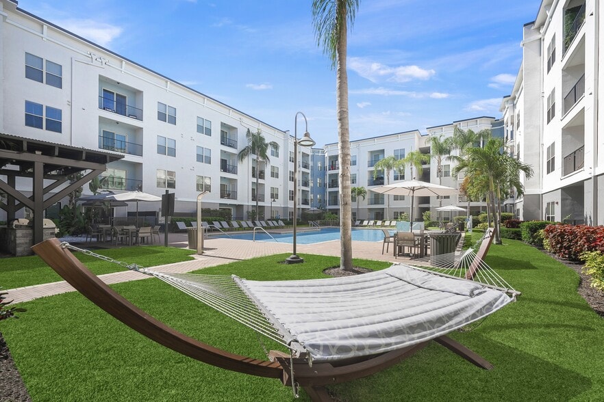Building Photo - Millennium Westshore