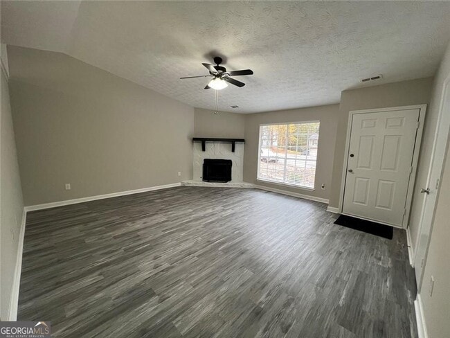 Building Photo - 5285 Sugar Crest Dr