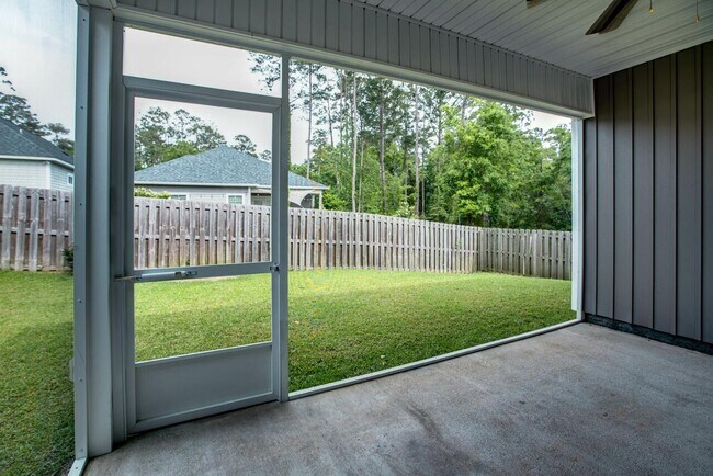 Building Photo - 2475 Tippecanoe Ridge