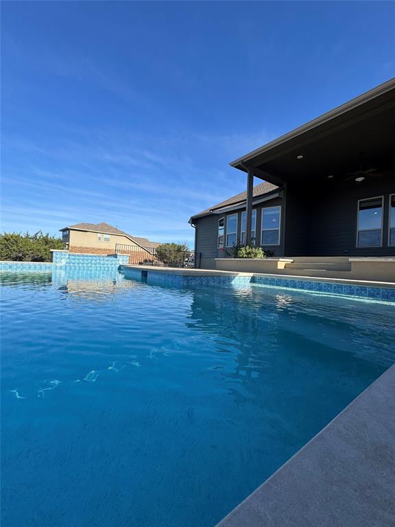 Building Photo - 4700 Topacio Dr