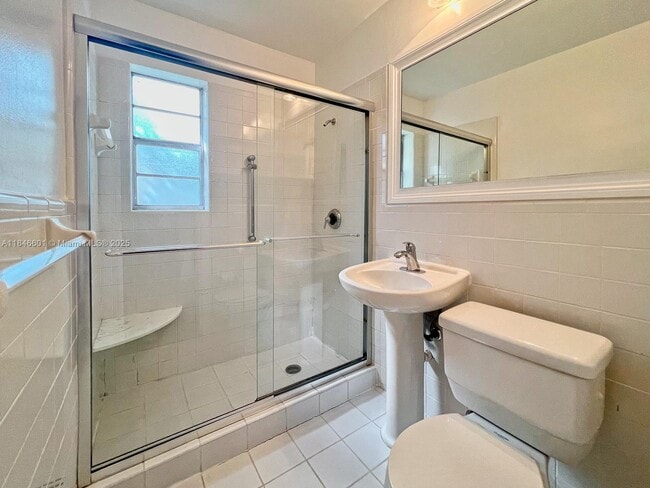 Building Photo - 7880 SW 55th Ave