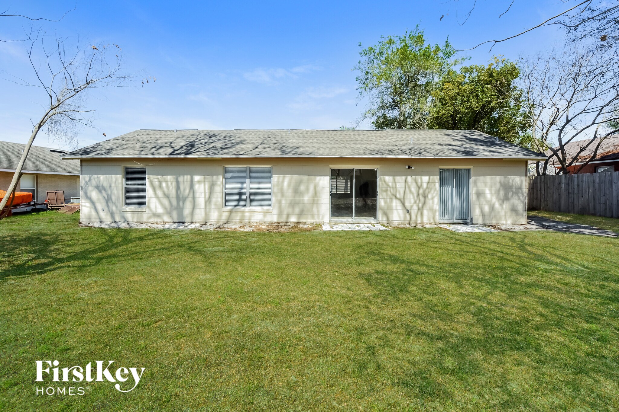 Building Photo - 2005 N Parkton Dr