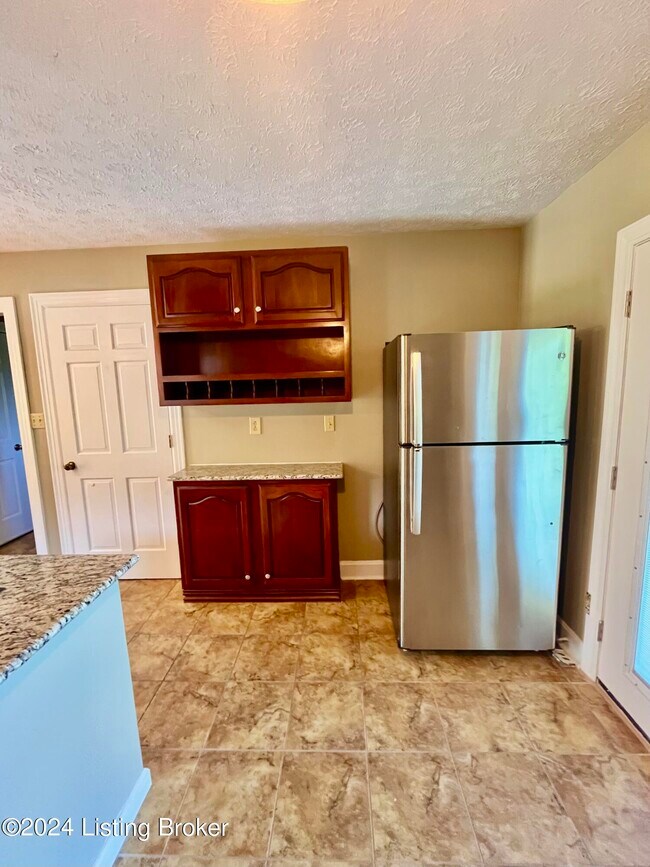 Building Photo - 4612 Deepwood Ct