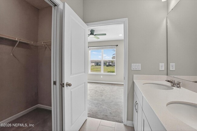 Building Photo - 698 Cherry Elm Dr
