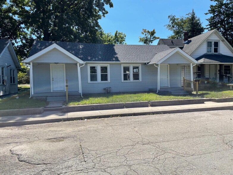 Building Photo - 1615 Lawton Ave