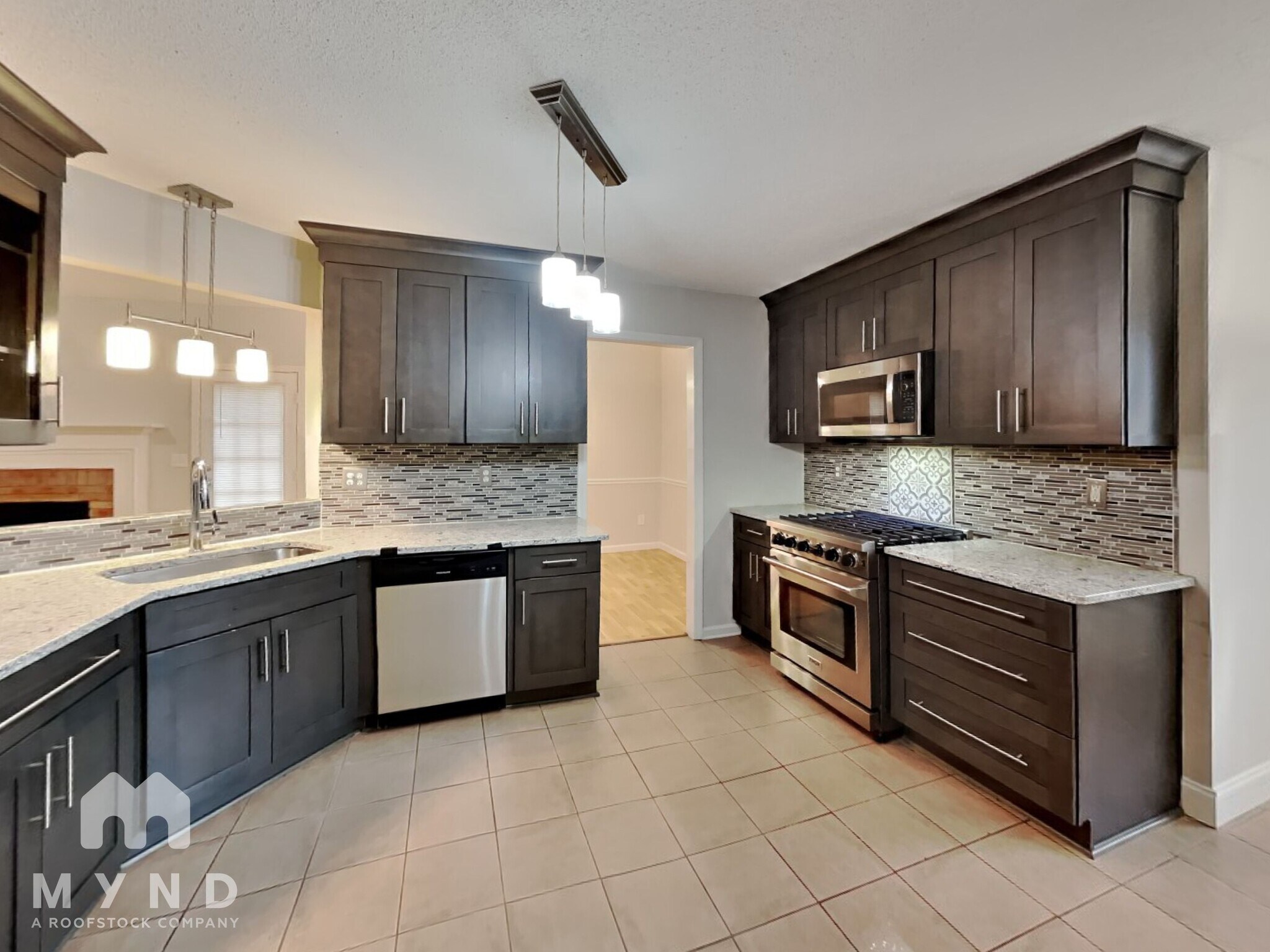 Building Photo - 540 Washington Dr