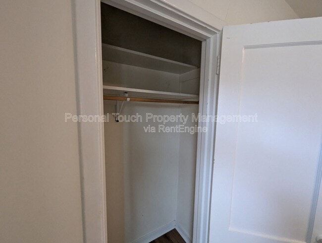 Building Photo - 541 2nd St N