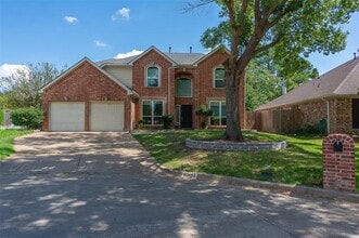 Building Photo - 6001 Pinwood Cir