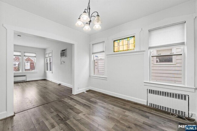 Building Photo - 105 Van Riper Ave