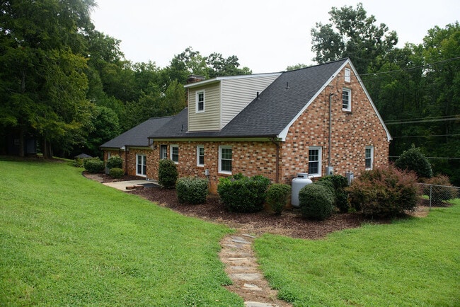 Building Photo - 1892 Old Nc Hwy 49
