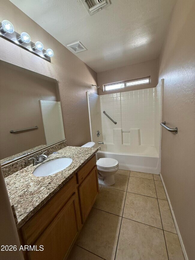 Building Photo - 12622 W Corrine Dr