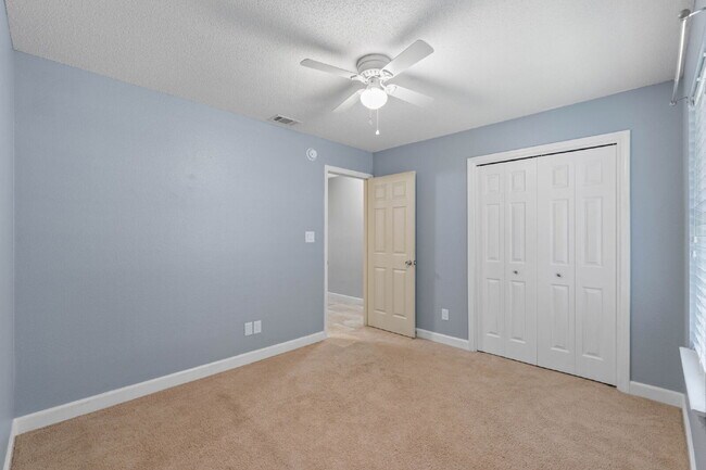 Building Photo - 7968 Lola Cir