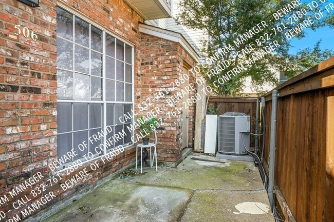 Building Photo - 12921 Abrams Rd