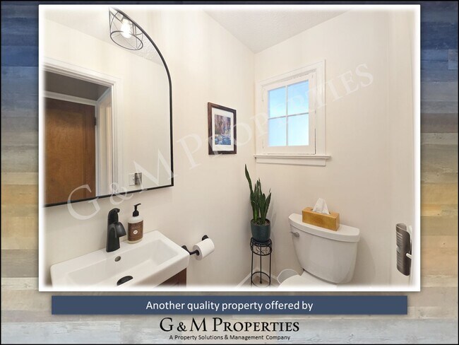 Building Photo - Rare 3-Bedroom Home Rental - just 1-Mile from Strong / Highland Hospitals!