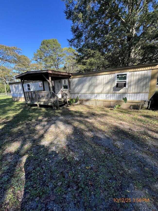 Primary Photo - 1636 Old Hwy 27