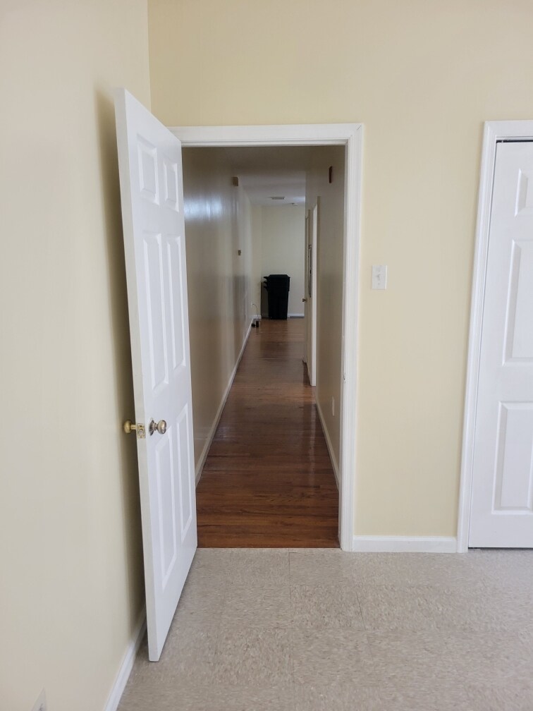 Building Photo - 3438 Old York Rd