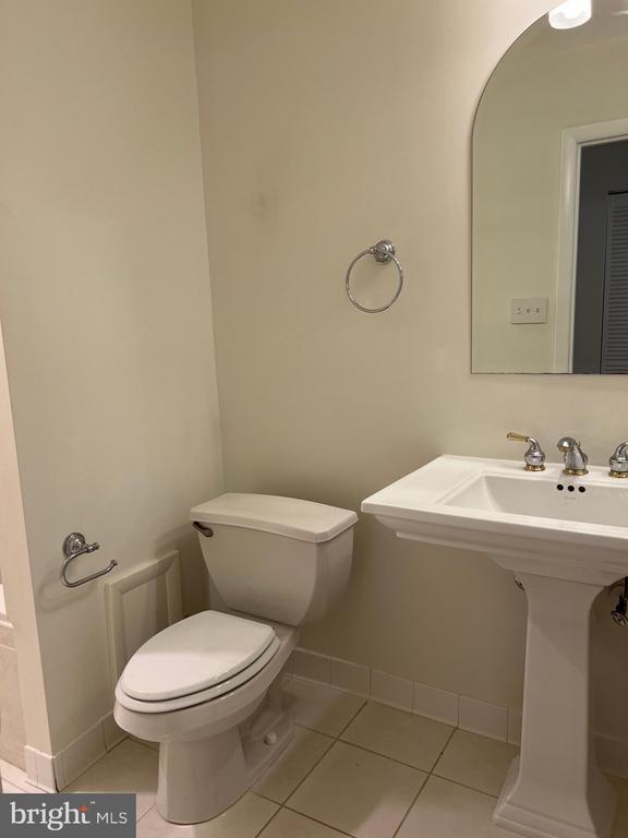 Building Photo - 11400 Turnmill Ln