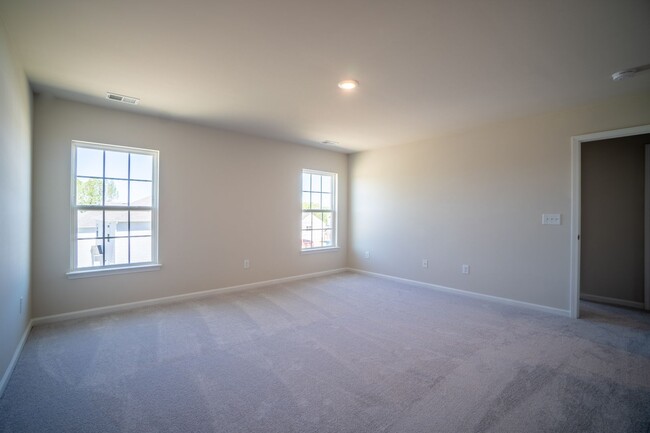Building Photo - Stunning New Smart Home Palisades Area!