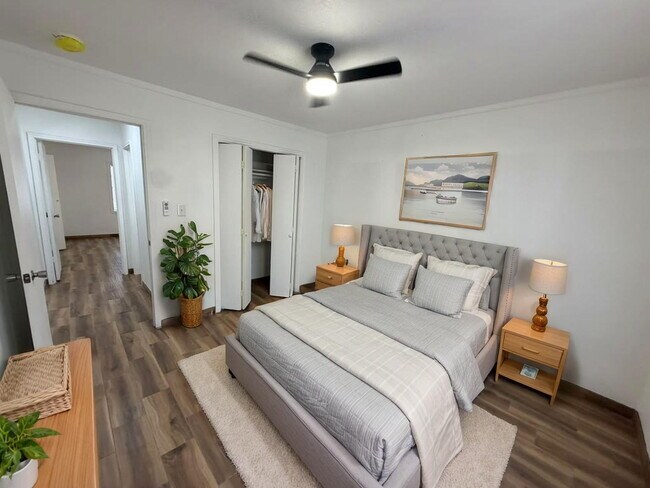 Building Photo - "Charming 2-Bed Hideaway with Modern Comforts in Edinburg – 840 Sq Ft of Cozy Living!"