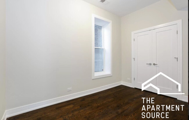 Building Photo - 2648 W Augusta Blvd