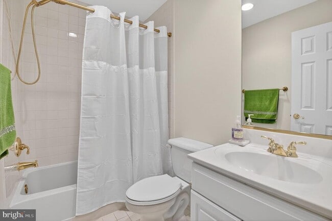 Building Photo - 4015 Mansion Dr NW