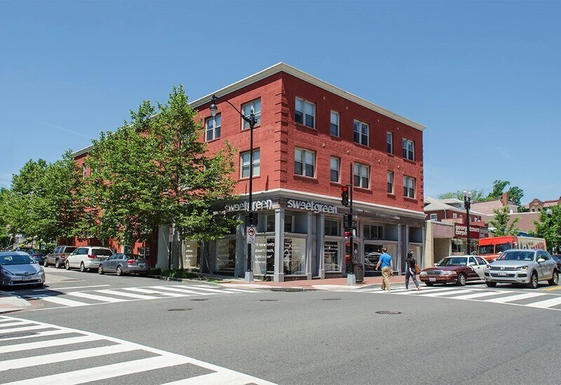 Building Photo - 4016 Calvert St NW