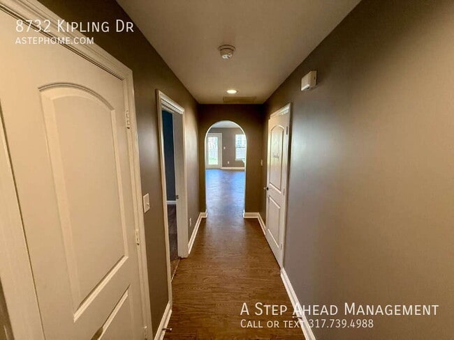 Building Photo - 8732 Kipling Dr