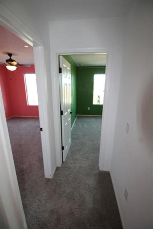 Building Photo - STUNNING 4-Bedroom + Den Home in Gladden Farms!!!!! SOLAR PANELS!!!