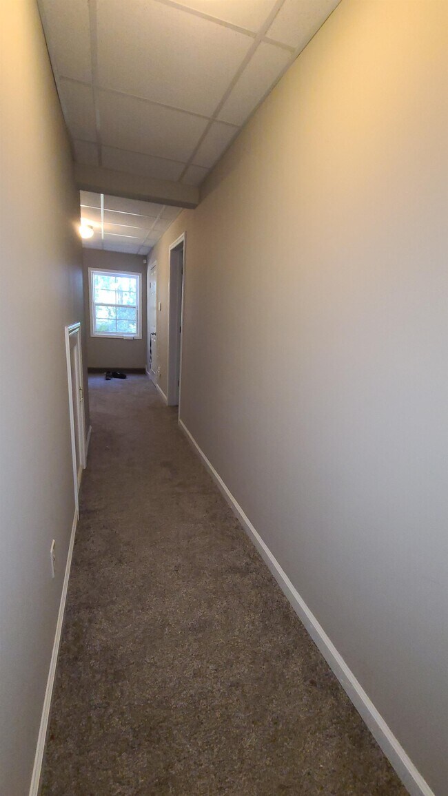 Building Photo - 70 Vinny's Terrace