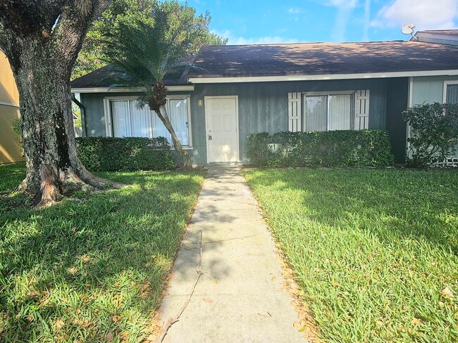 Primary Photo - 4635 Orleans Ct