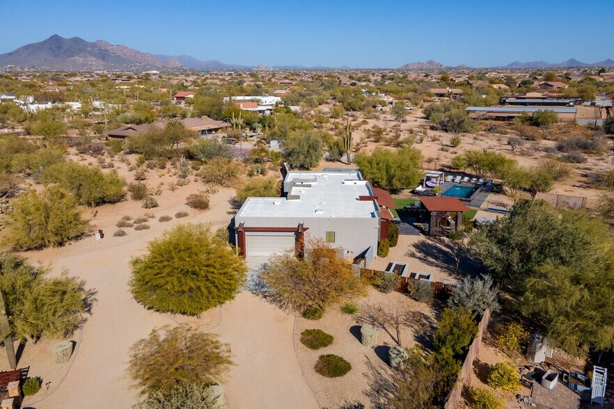 Building Photo - 31500 N 49th Way