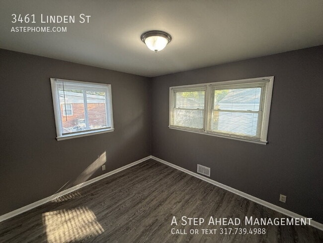 Building Photo - 3461 Linden St