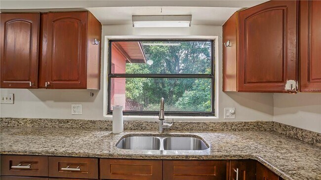 Building Photo - 5717 Lawndale Rd