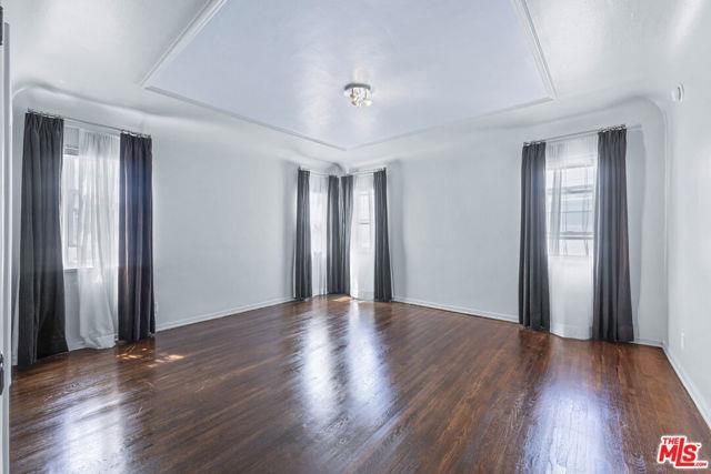 Primary Photo - 6413 W 6th St