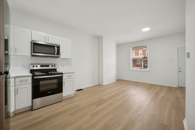 Building Photo - 5945 N Norwood St