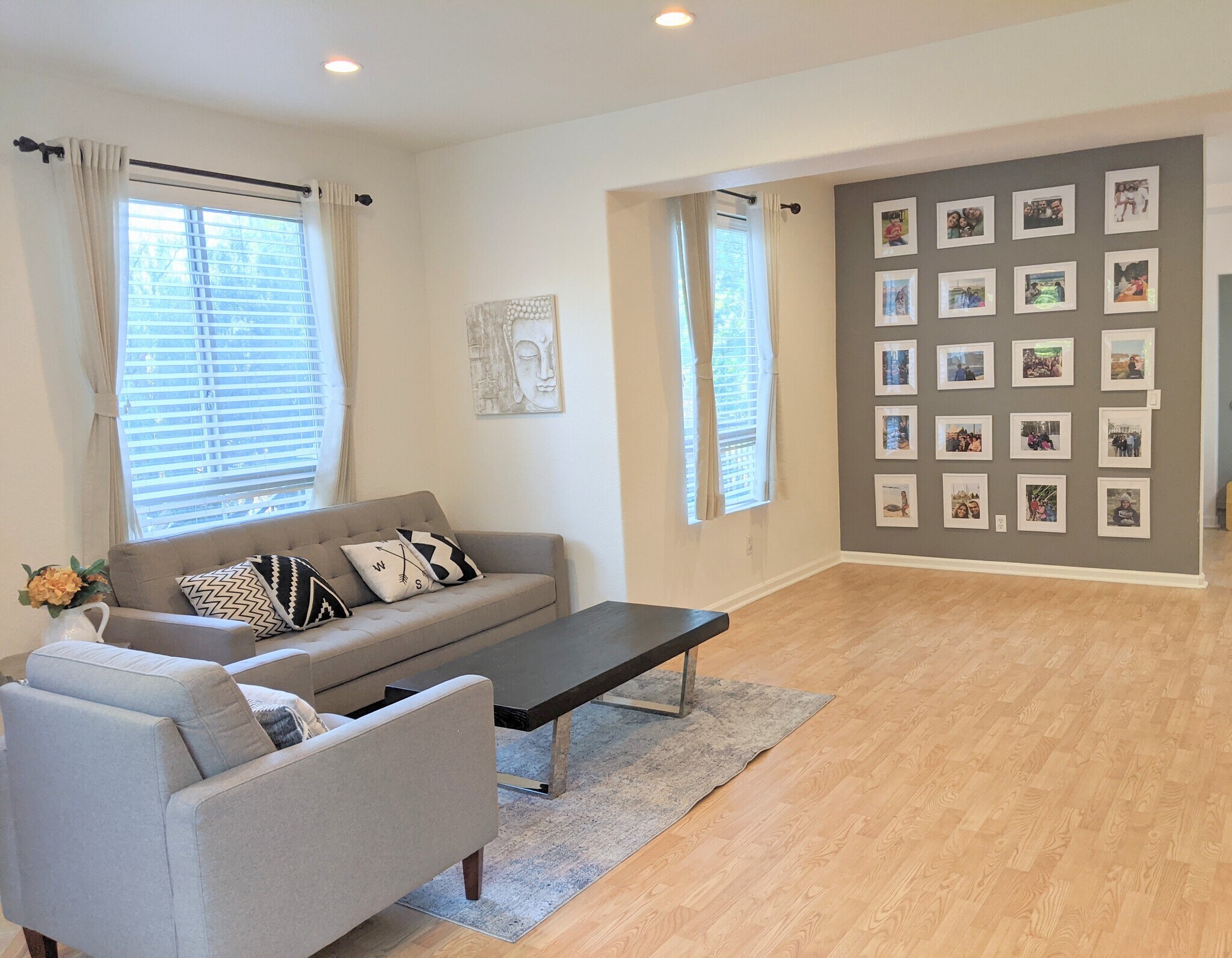 Building Photo - 464 Tower Hill Ave