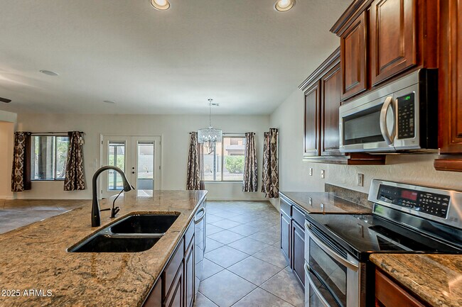 Building Photo - 4592 E Gleneagle Dr