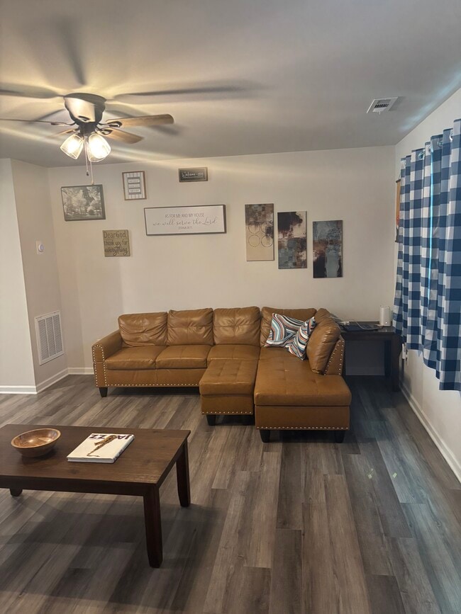 Building Photo - 4159 S Downs Cir