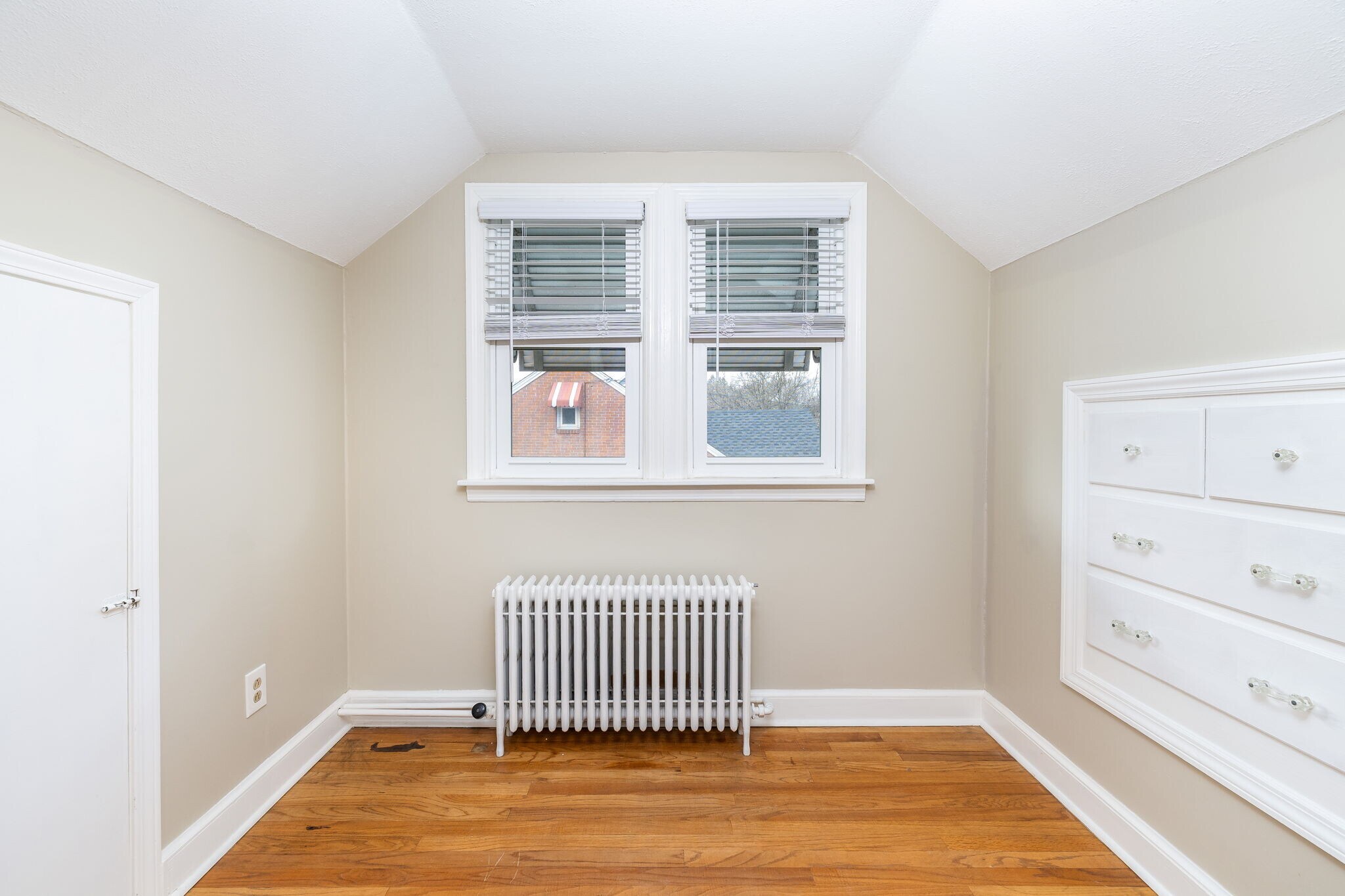 Building Photo - 192 Spring St