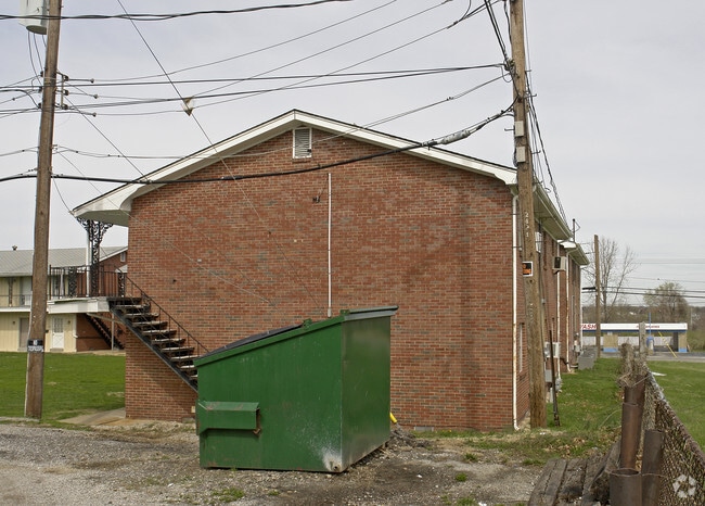 Building Photo - 21-24 York Port Dr