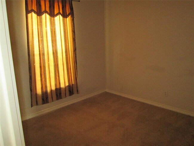 Building Photo - 6604 Cascade Canyon Trail