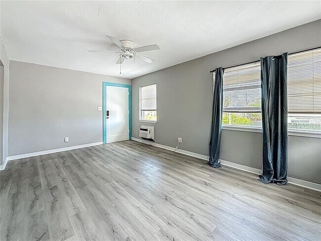 Building Photo - 101 154th Ave