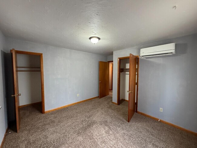 Building Photo - 1746 Morningside Dr