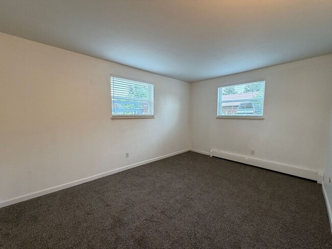 Building Photo - 5185 Santa Clara Pl