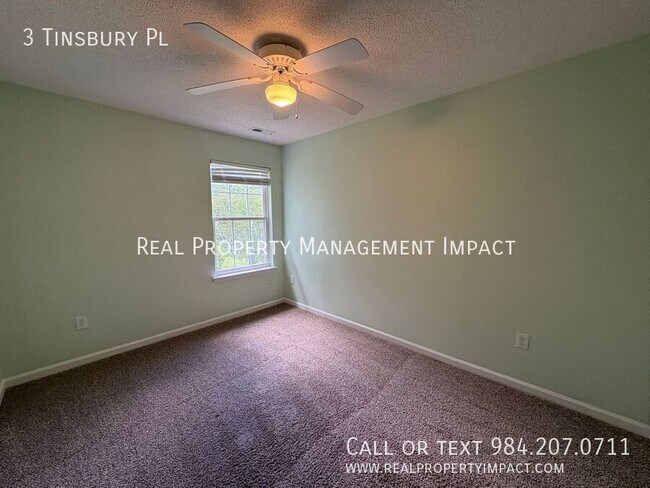 Building Photo - 3 Tinsbury Pl