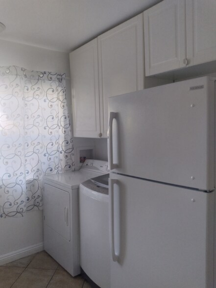 Building Photo - 18521 Mayall St